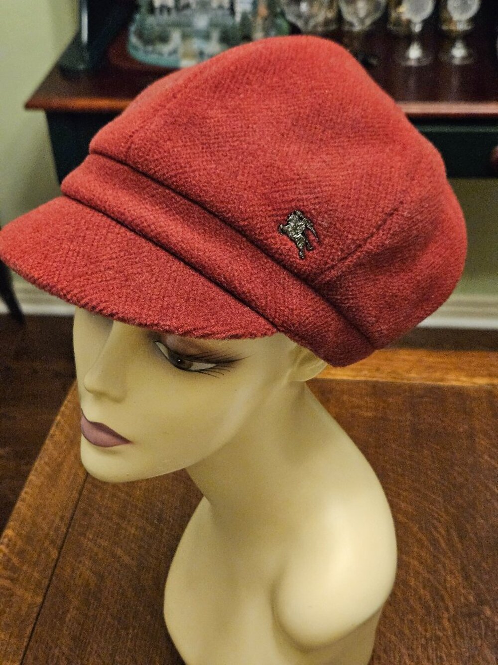 Vintage Women's Burberry Newsboy Hat. 100% Wool Size Medium